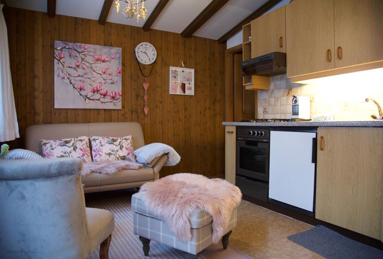 Spellbound A Romantic Hideaway For Adults Aged 18-35 Villa Lauterbrunnen Luaran gambar